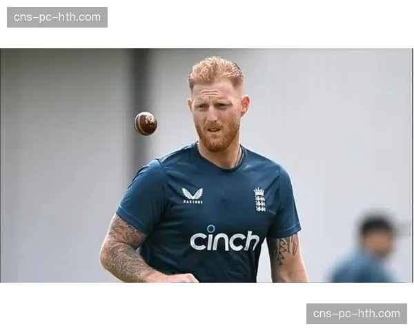 英格兰板球队队长本·斯托克斯因膝伤宣布从ODI格式退役
